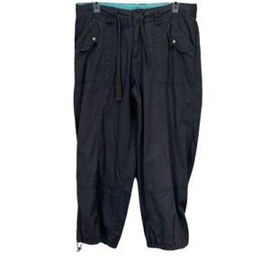 Natalie and Me Gray‎ Medium cotton Capri Cargo Pants